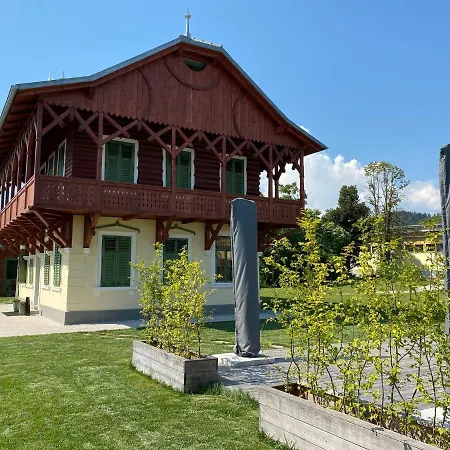 Bed and breakfast Ruska Daca 3*